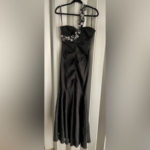 Black Formal Gown with Metallic Silver and Black Strap Xscape Brand